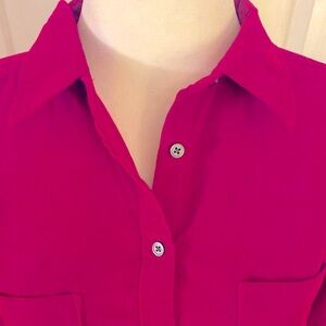 Loft Magenta Pink Brushed Corduroy Button Down Shirt 🩷🩷🩷